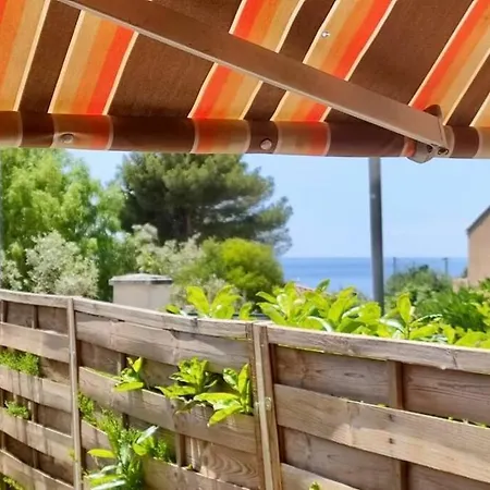 Apartamento Rez De Jardin Climatise, Cosy, Avec Parking A Sanary - Les Amirantes Exterior foto