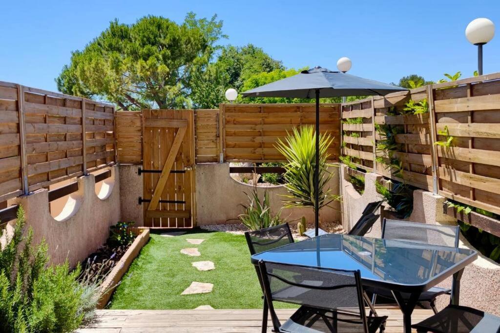 Rez De Jardin Climatise, Cosy, Avec Parking A - Les Amirantes Apartment Sanary-sur-Mer